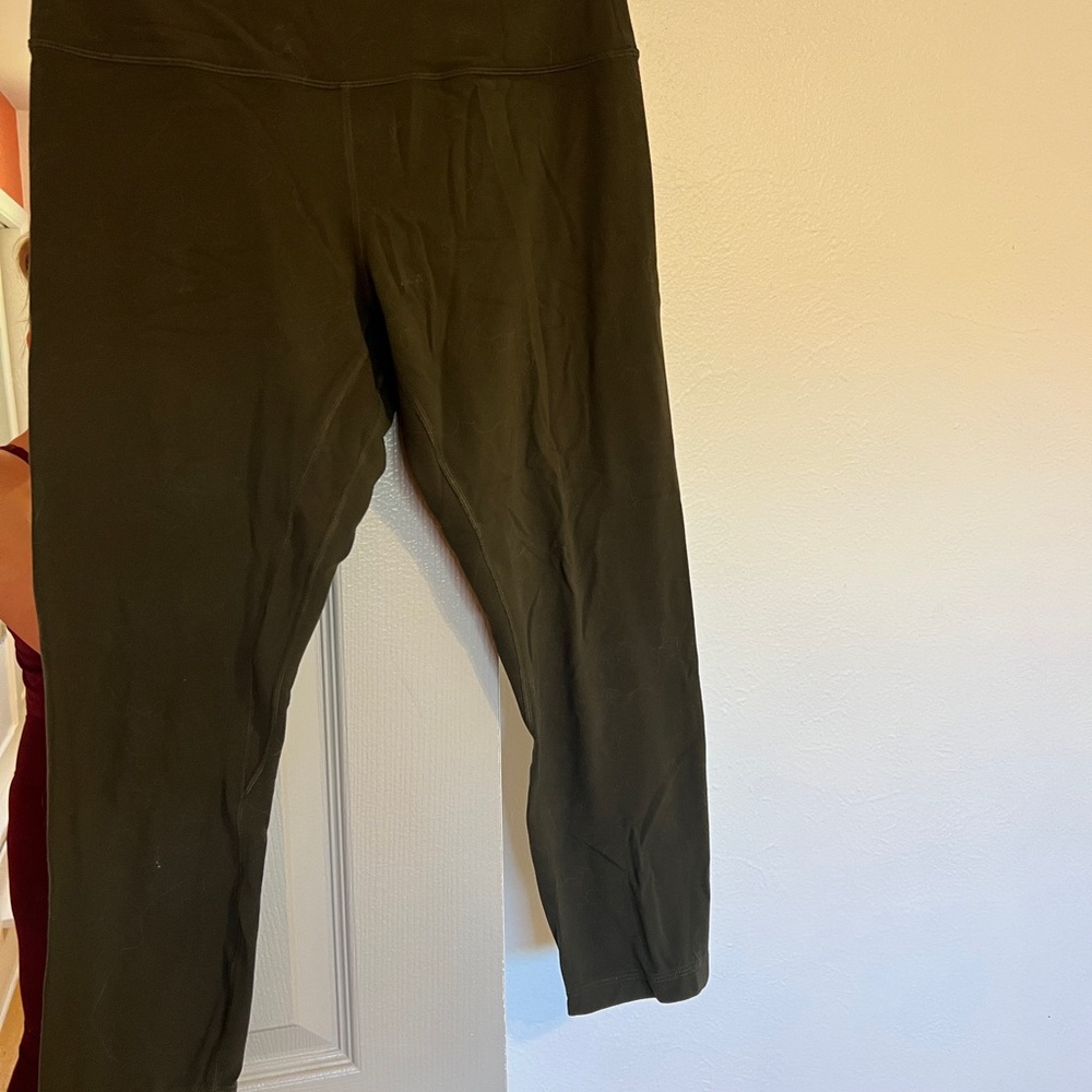 Lululemon Align Leggings 25” – Olive Green Size 10, Inseam 25